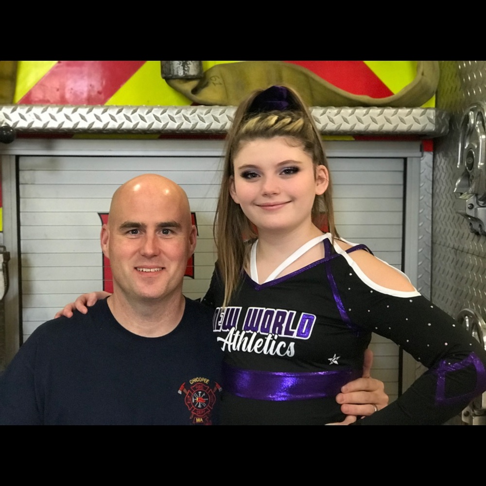 Fundraising for Cheer 2022-2023 Disney Nationals! 💜🖤 - Picture 13 of 17